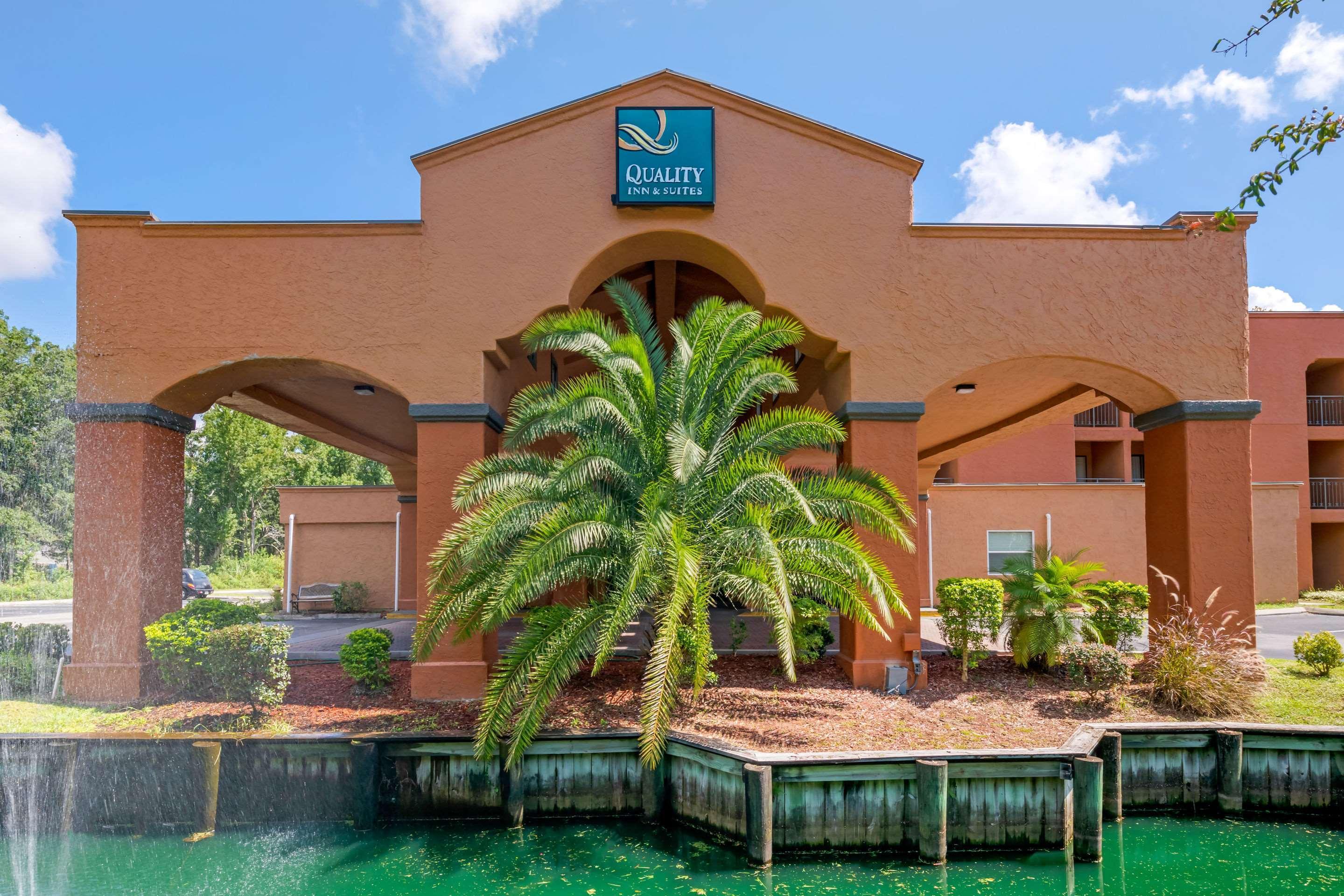 Quality Inn & Suites Jacksonville-Baymeadows Экстерьер фото