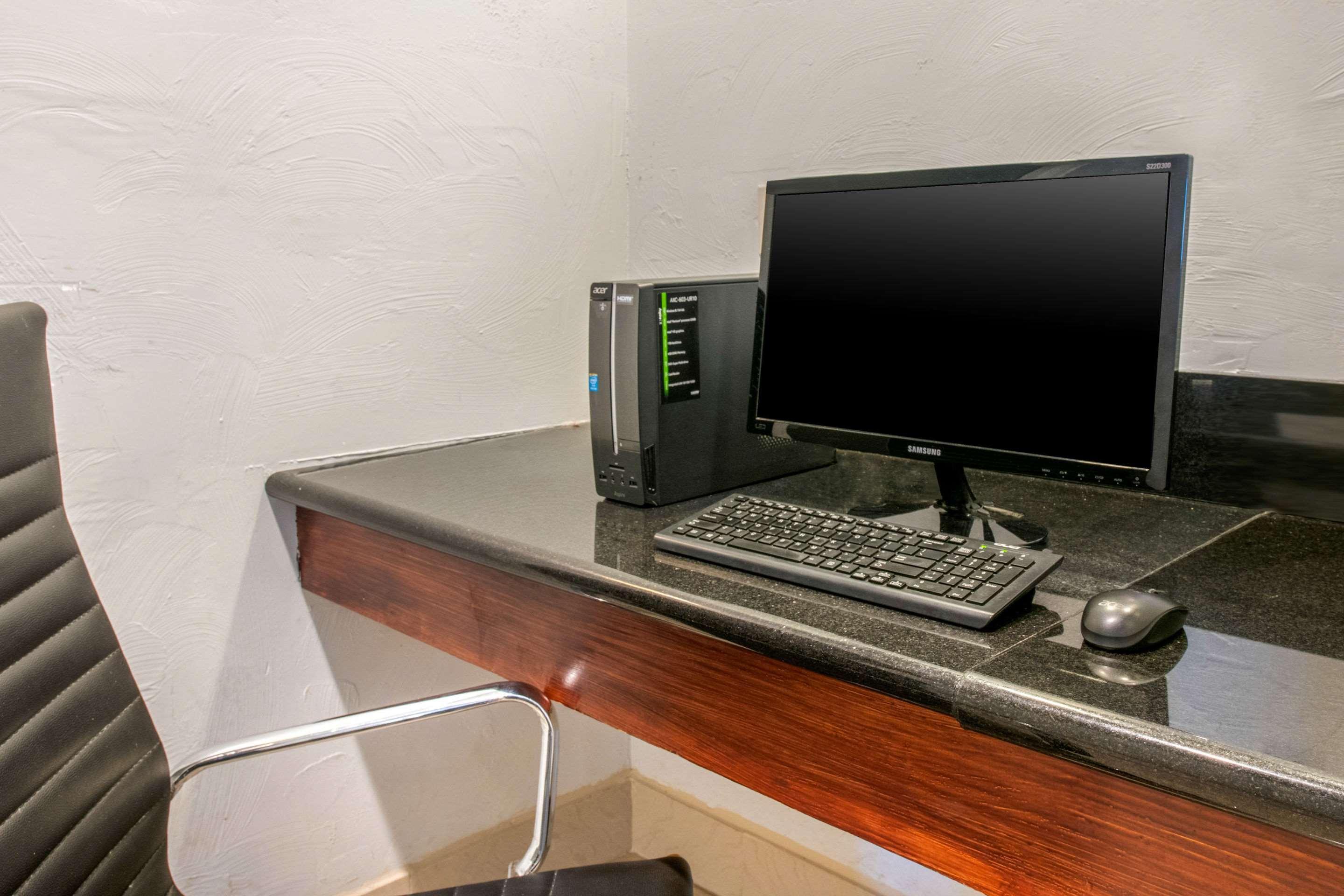 Quality Inn & Suites Jacksonville-Baymeadows Экстерьер фото
